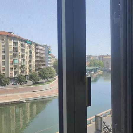 Itd Darsena View דירה *